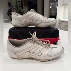 Nike Mix Down 2 cheer shoes size 8